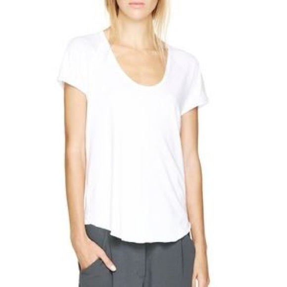Wilfred | Tandis Classic White Tee - Picture 2 of 7